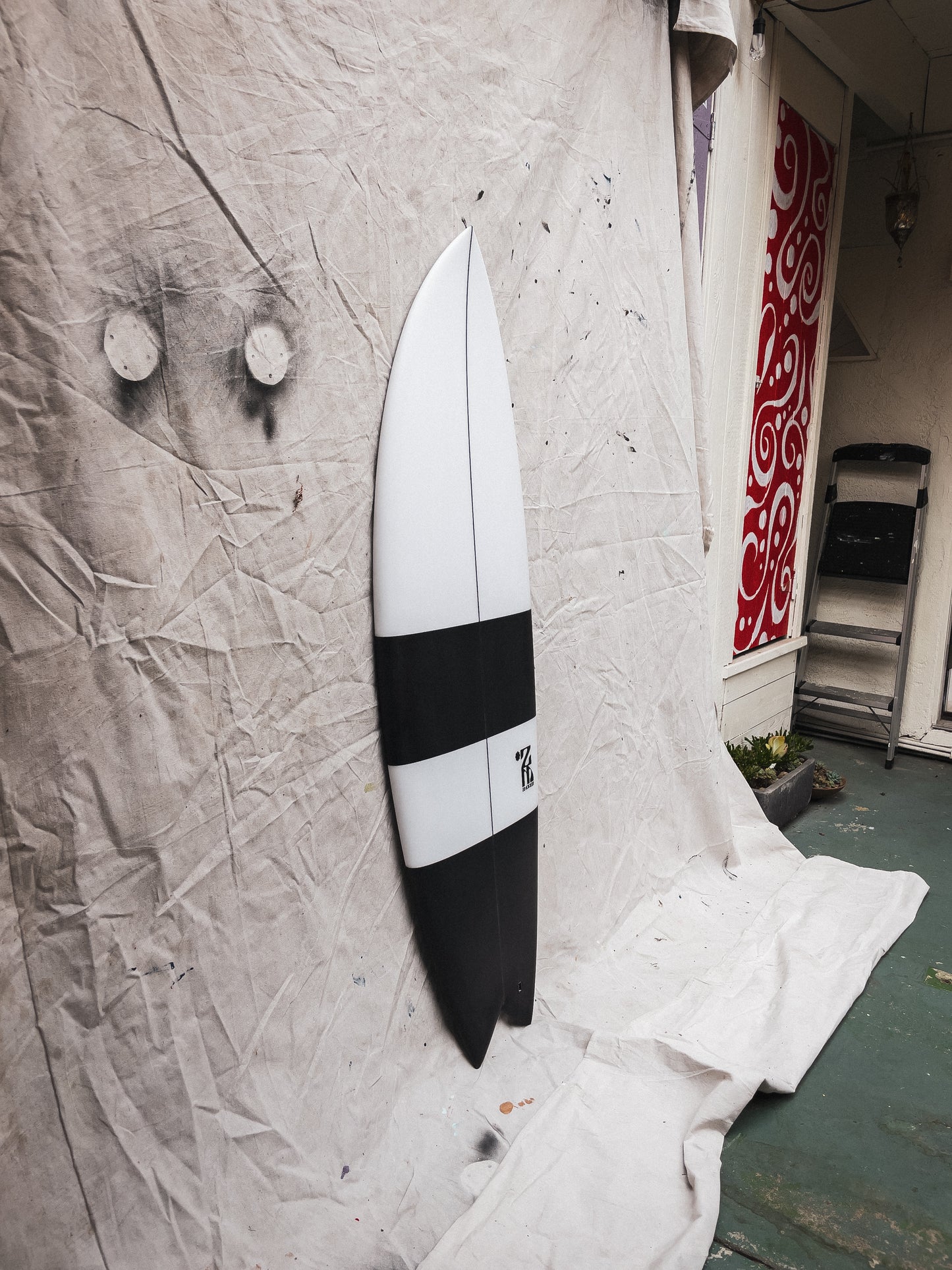 5'6 Mach 5 Twin Fish - Black & White Racer