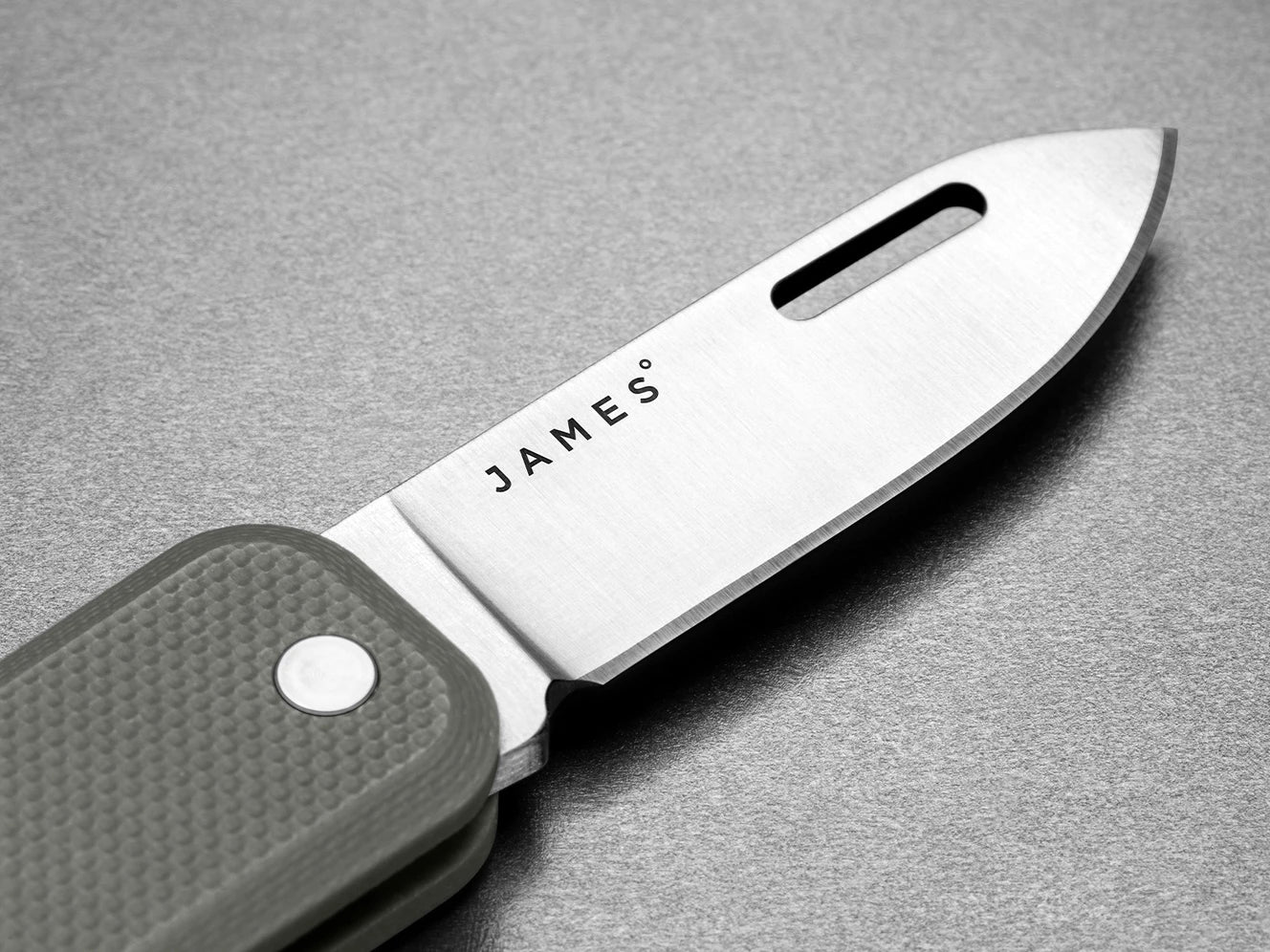 The Elko - Gray & Stainless